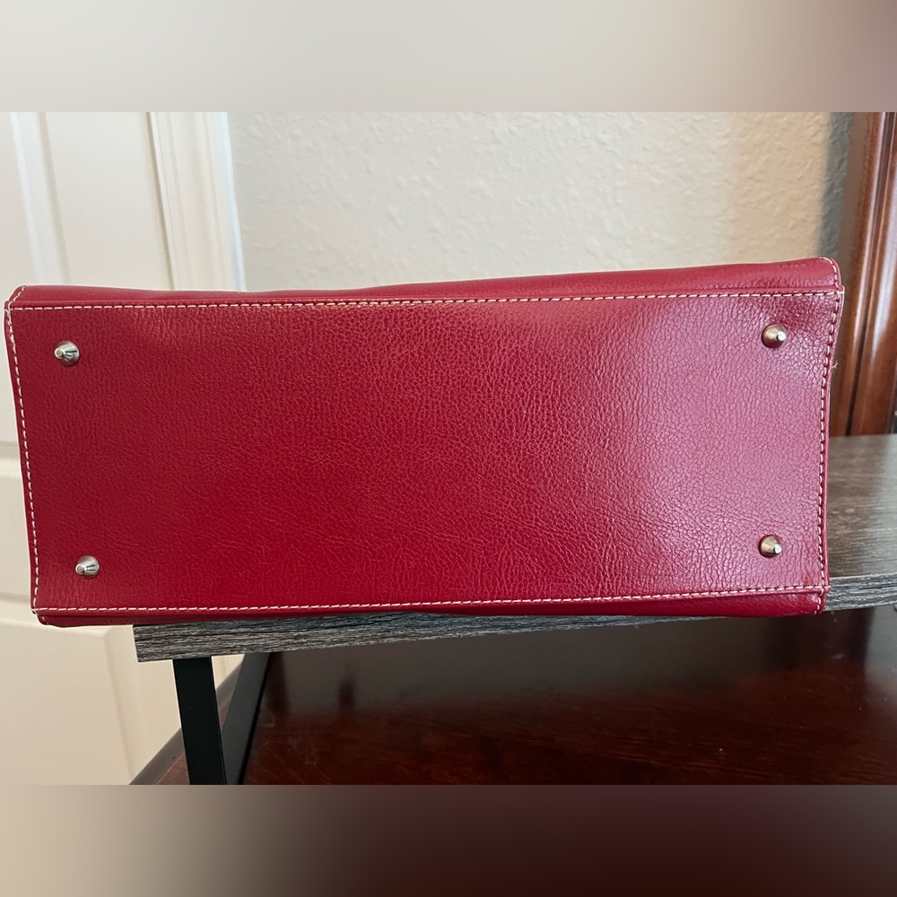 Kate Spade Red Shoulder Bag with Textured Finish - Picture 9 of 11